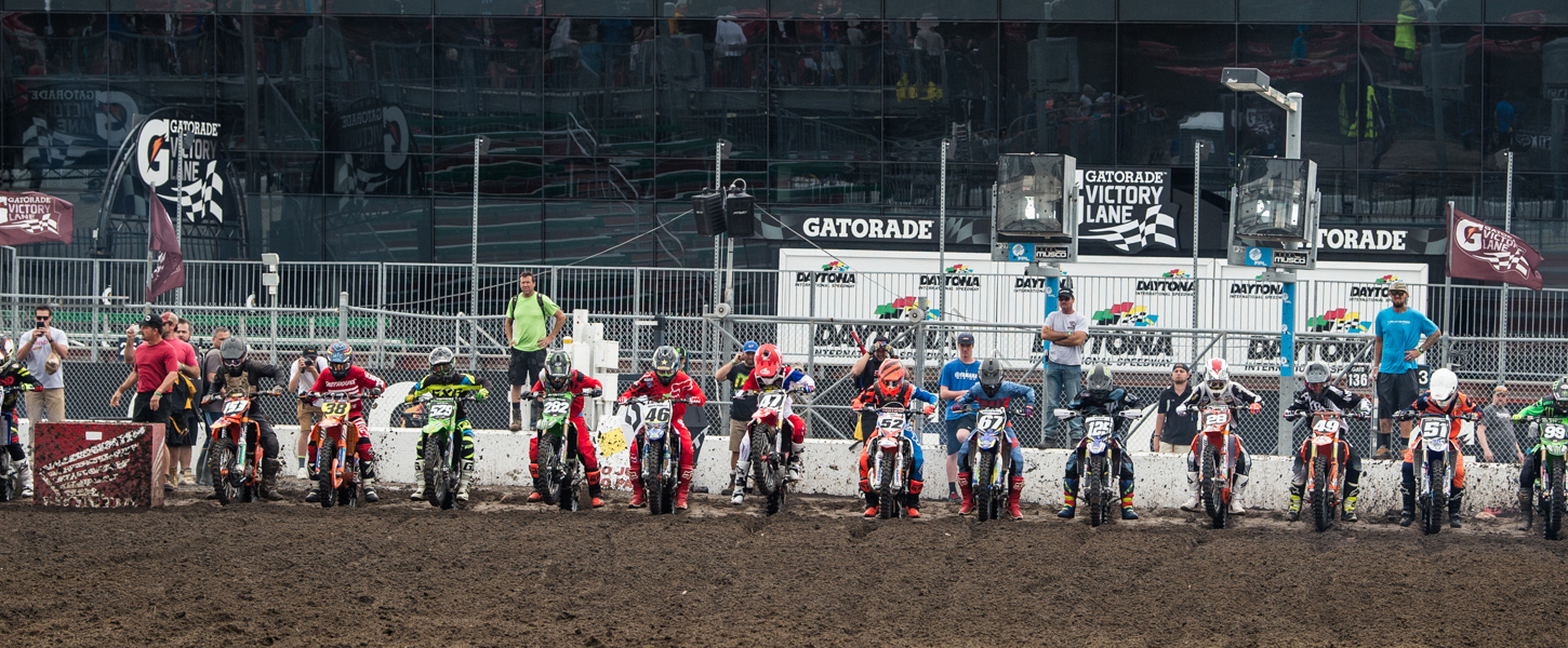 トップイメージ02